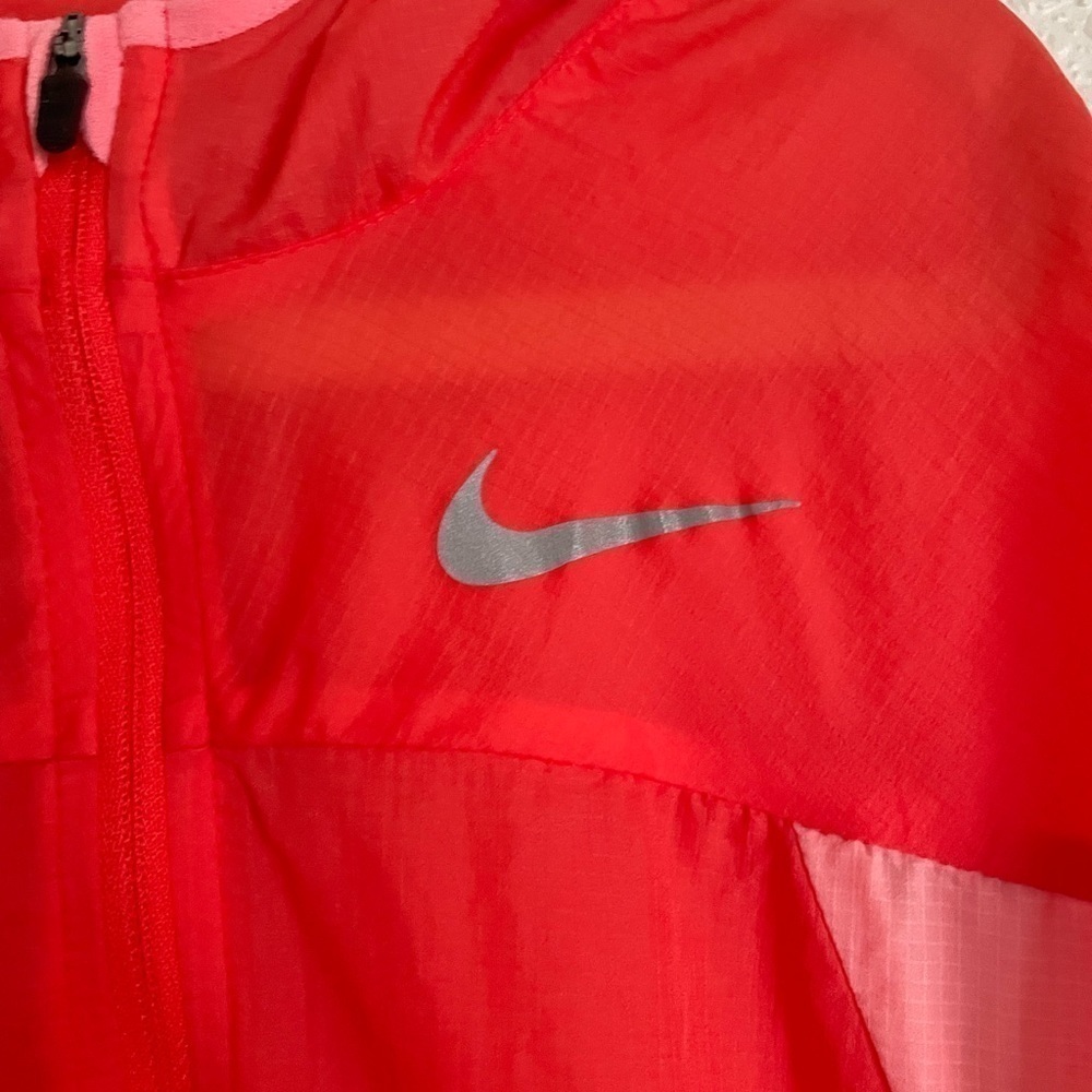 Nike Girls Impossibly Light Running Jacket S Orange Pink - Picture 5 of 13